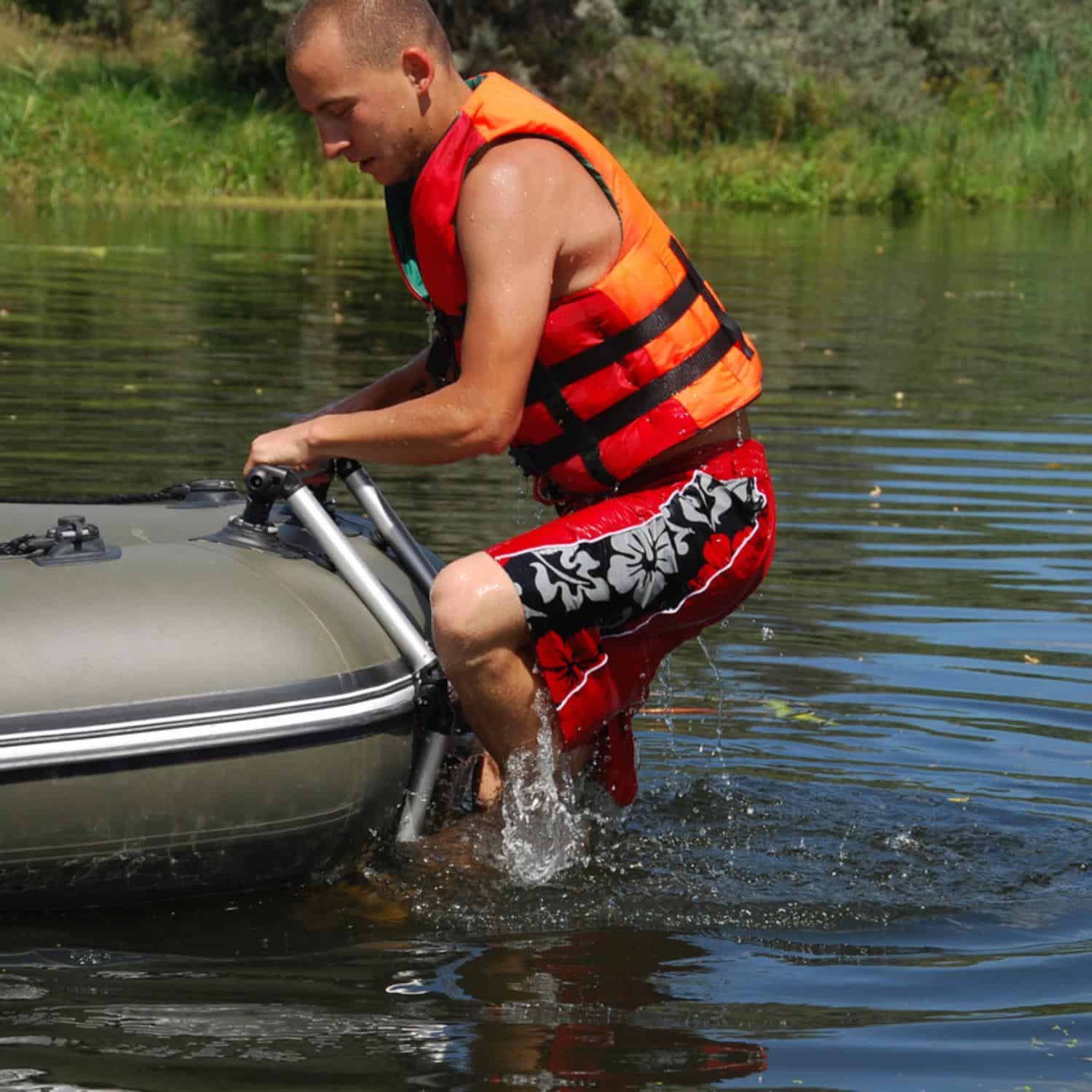 Borika FASTen Folding Aluminium Ladder - Image 4