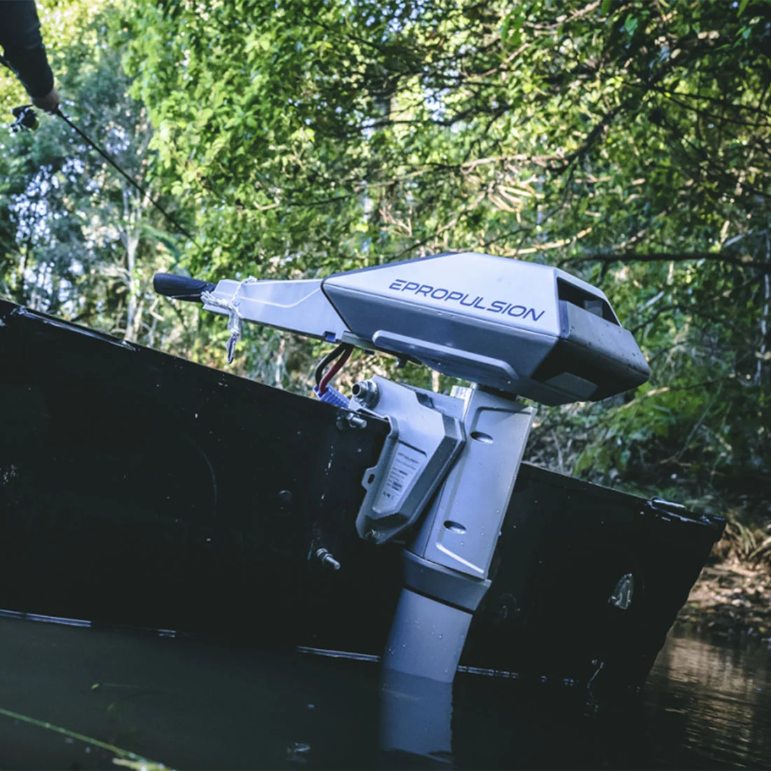 ePropulsion NAVY Evo 3.0 Electric Outboard - Image 8