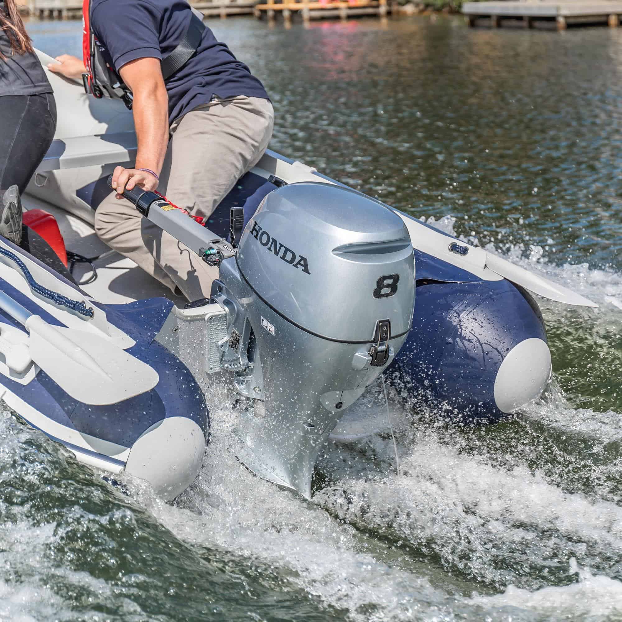 Honda 8hp 4-Stroke Short Shaft Outboard Engine - Image 3