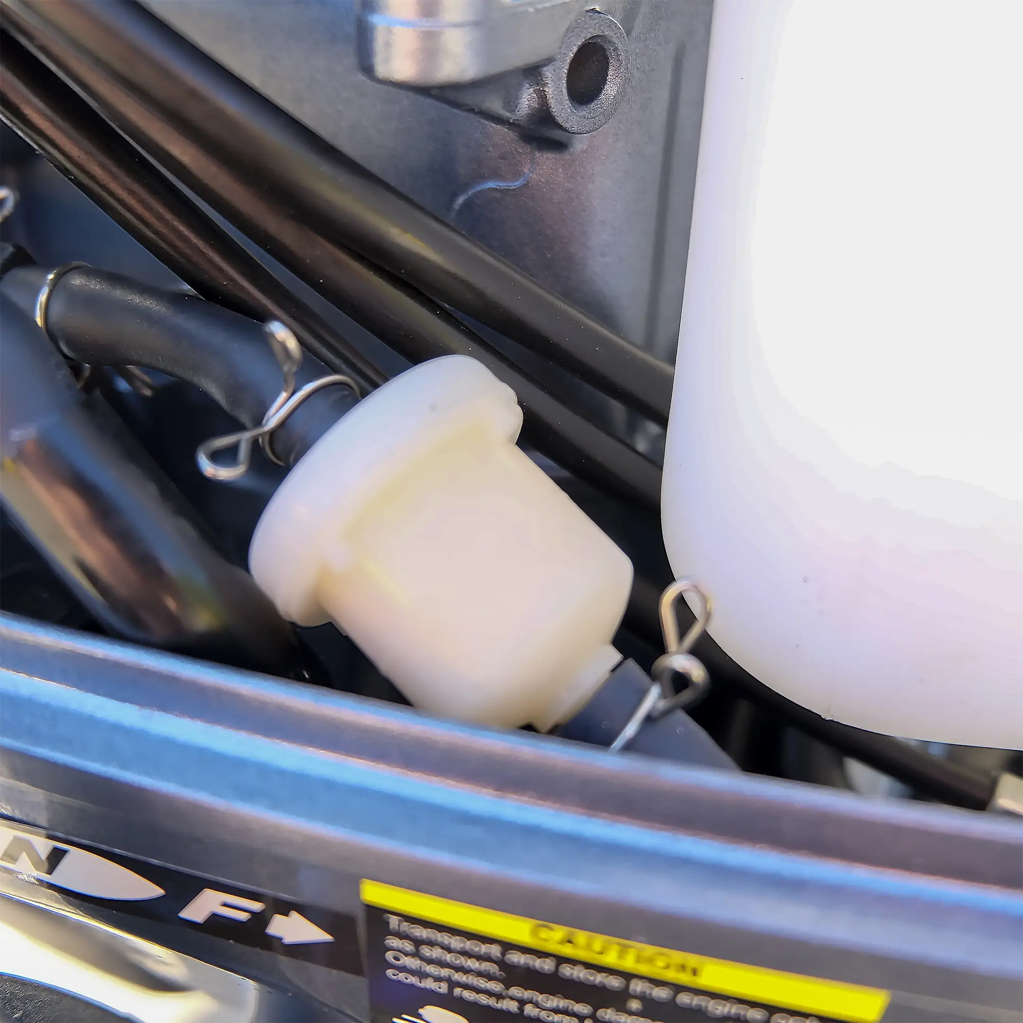 Orca 6hp 4-Stroke Standard Shaft Outboard Engine - Image 14