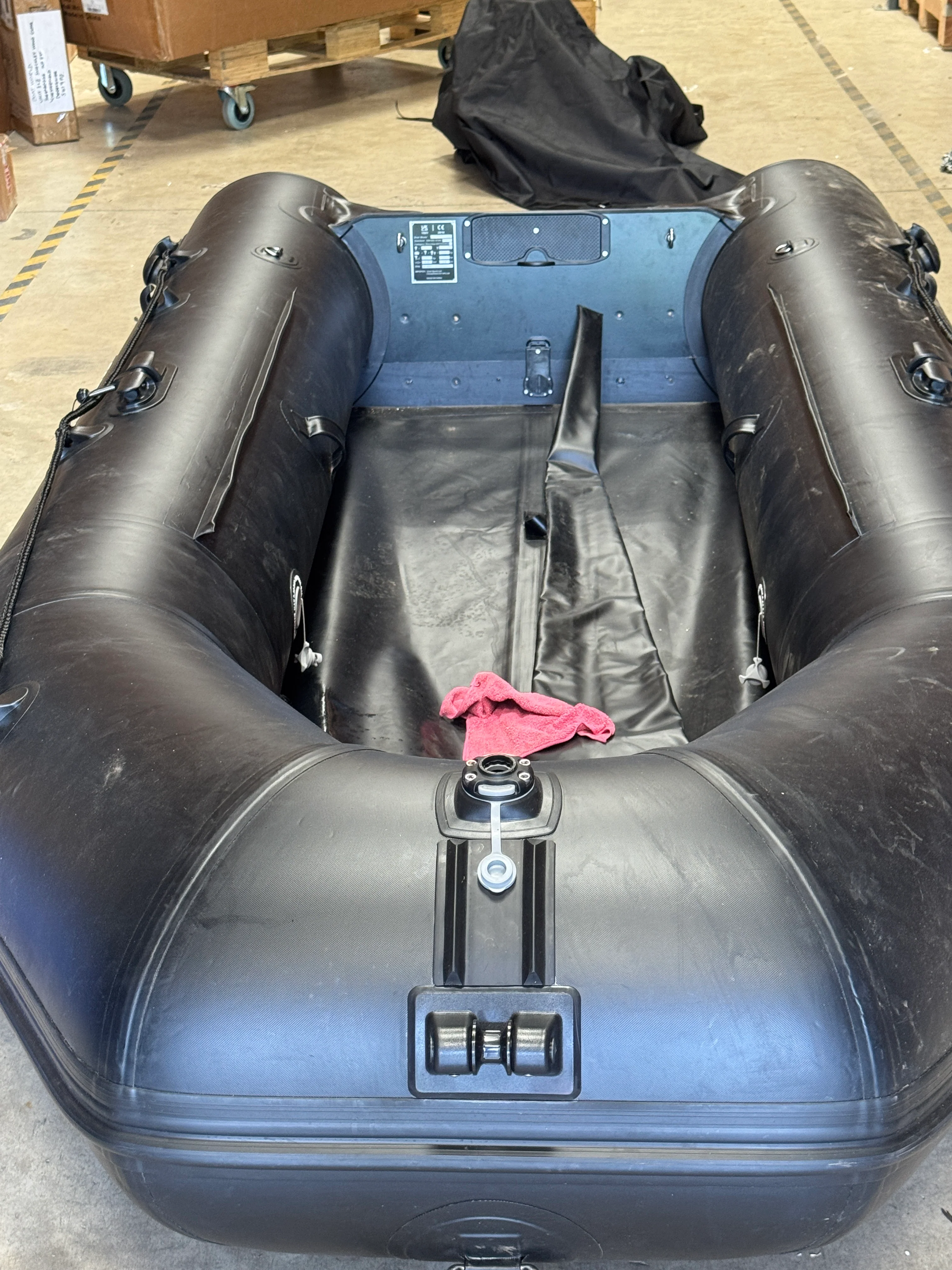 Reconditioned Boatworld 330 Pro Black R-041-D - Image 2