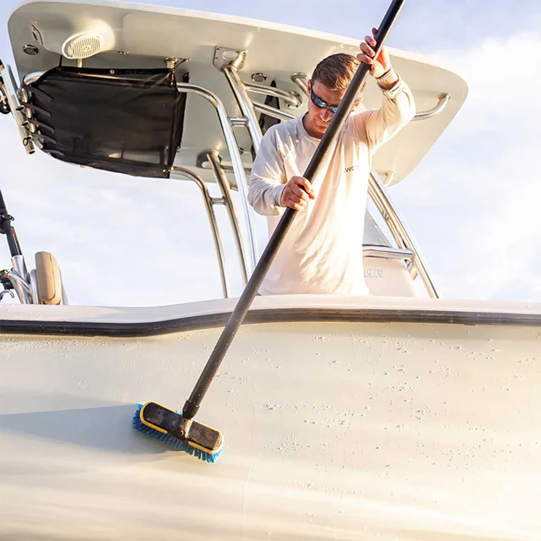 Revolve Boat Hook and Brush Head Bundle - Image 10
